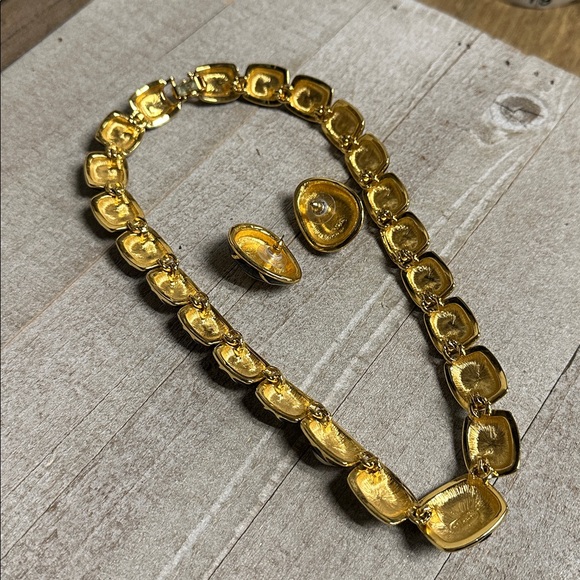 Napier great shape vintage chunky statement blk gold pearl earrings necklace set - Picture 6 of 9